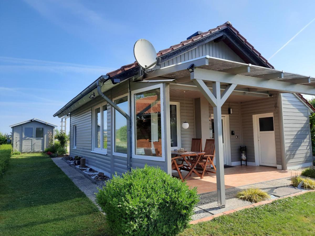 Ferienhaus Am Weserberglandsee Lauenforde Esterno foto